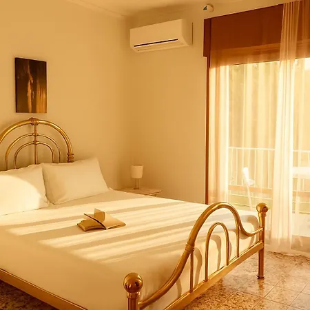 Sorrento's Carme Family Big Appartament Apartmán *