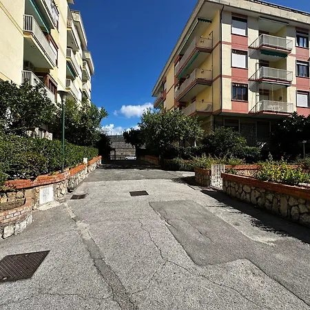 Sorrento's Carme Family Big Appartament Apartamento *